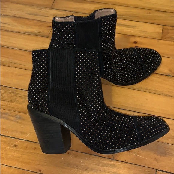 Anthropologie black suede bootie - Picture 5 of 6